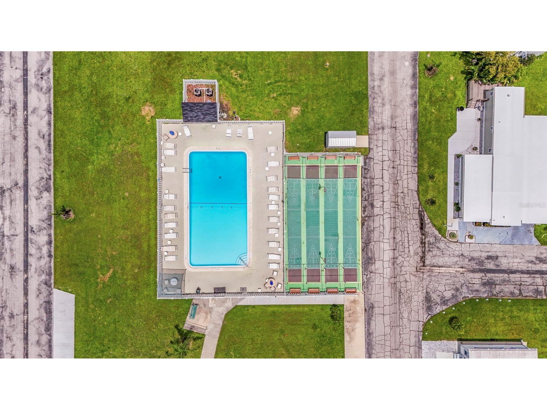 420 49th Street E #48 Palmetto FL 34221 A4678464 image56