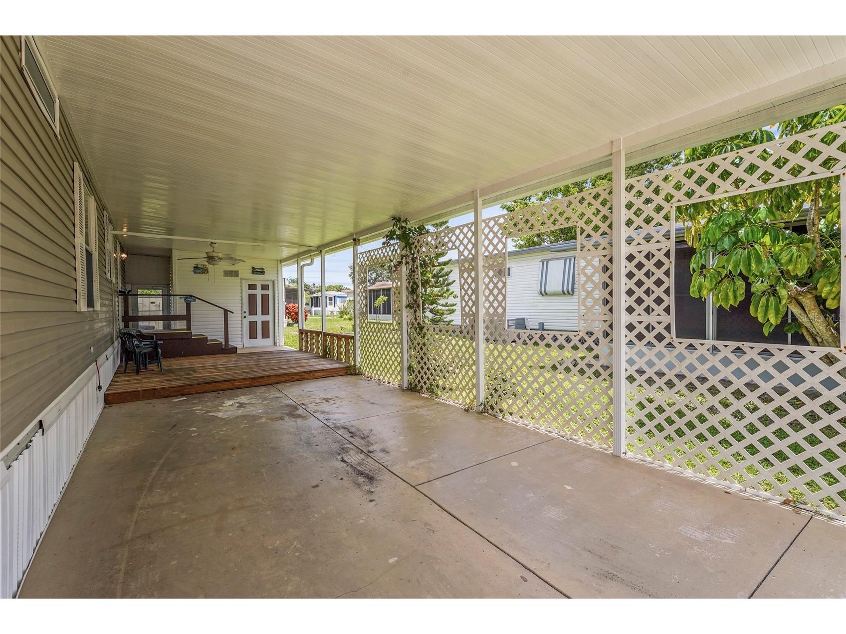 420 49th Street E #48 Palmetto FL 34221 A4678464 image7