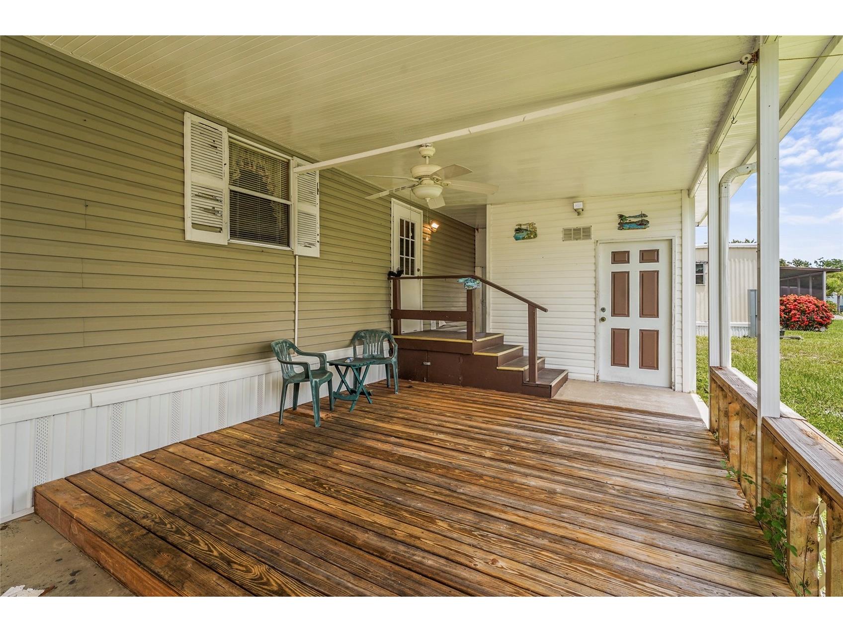 420 49th Street E #48 Palmetto FL 34221 A4678464 image8