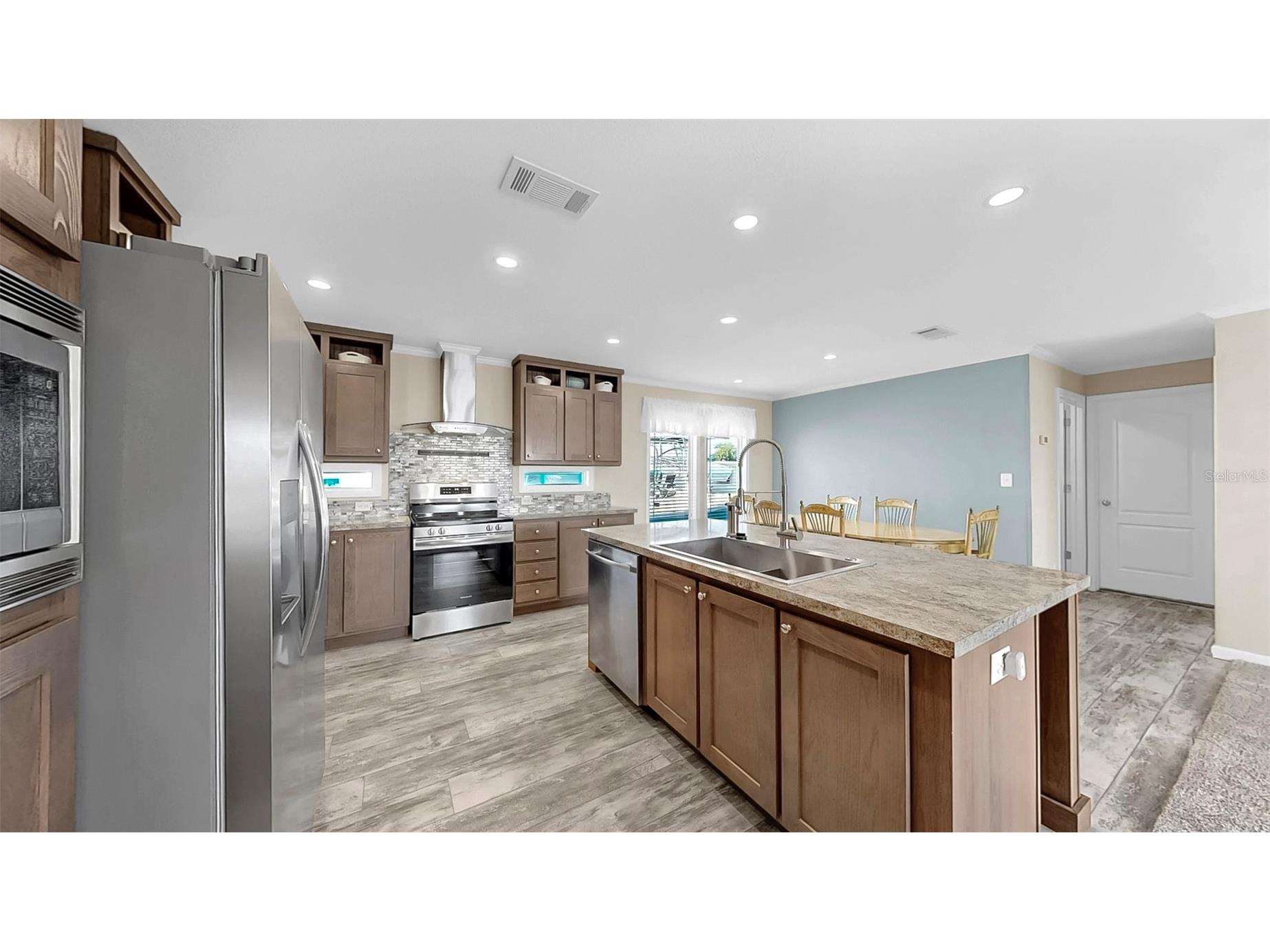 420 49th Street E #64 Palmetto FL 34221 TB8408682 image15