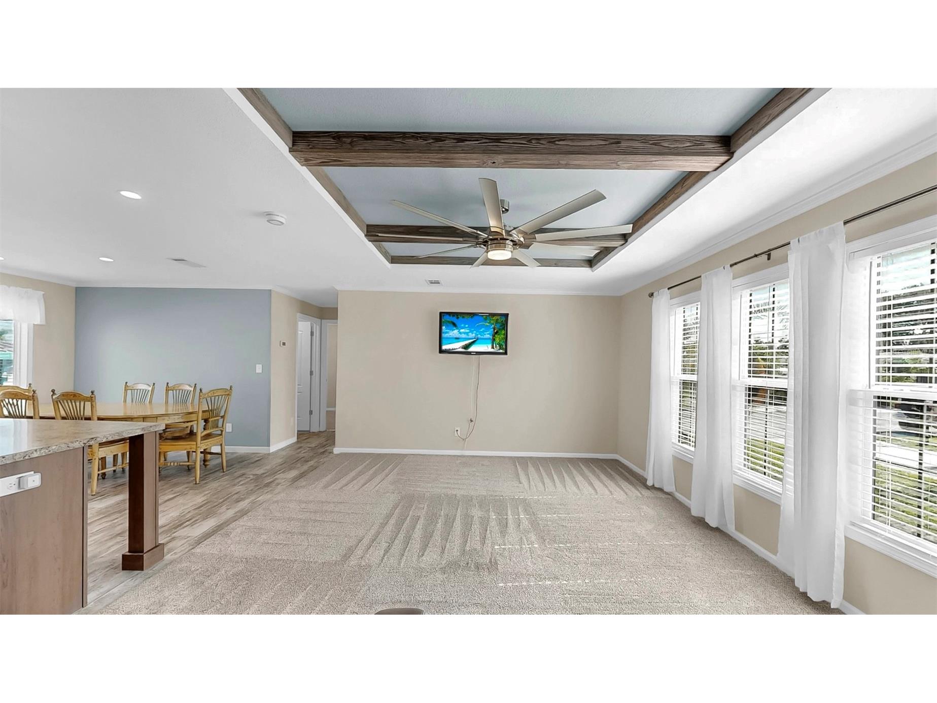 420 49th Street E #64 Palmetto FL 34221 TB8408682 image3