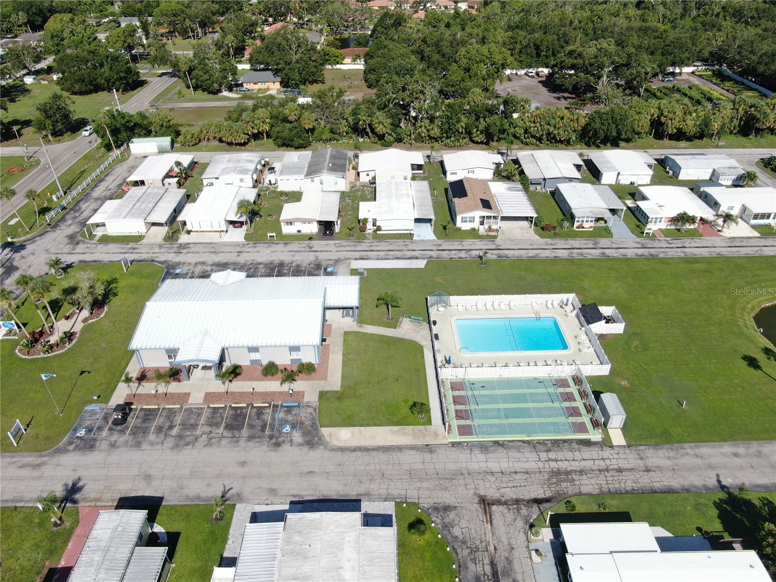 420 49th Street E #64 Palmetto FL 34221 TB8408682 image40