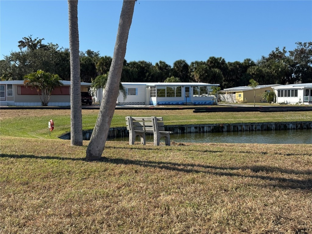 420 49th Street E #85 Palmetto FL 34221 A4672682 image6