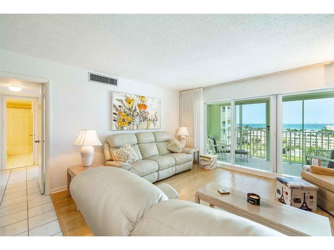 420 64th Avenue #1002 Saint Pete Beach FL 33706 TB8453064 image4