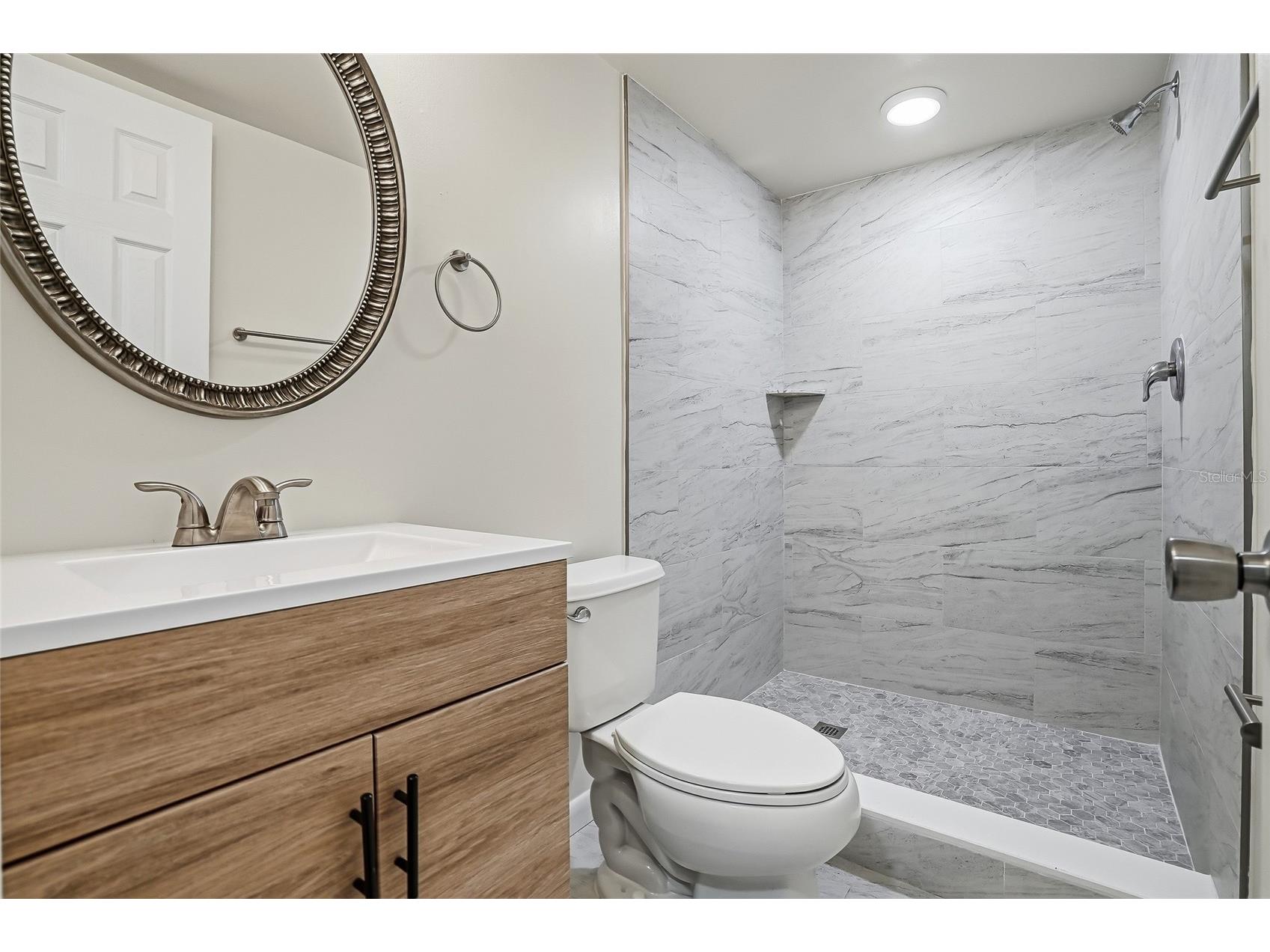 420 64th Avenue #107 Saint Pete Beach FL 33706 - BOCA CIEGA BAY TB8471529 image17