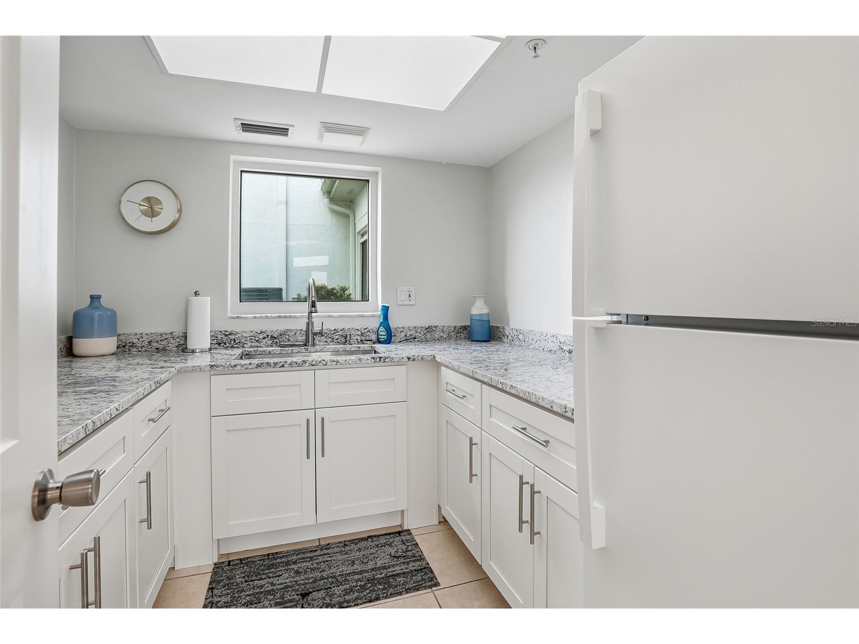 420 64th Avenue #107 Saint Pete Beach FL 33706 - BOCA CIEGA BAY TB8471529 image24