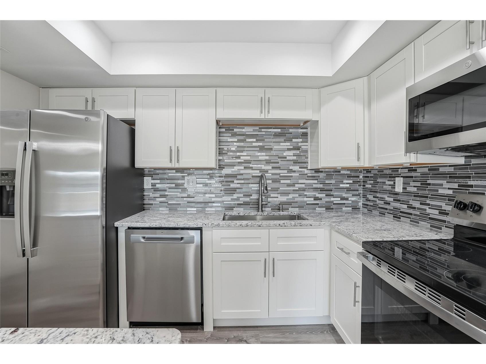 420 64th Avenue #107 Saint Pete Beach FL 33706 - BOCA CIEGA BAY TB8471529 image4