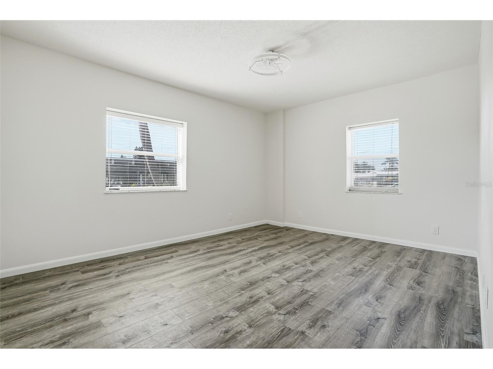 420 64th Avenue #107 Saint Pete Beach FL 33706 - BOCA CIEGA BAY TB8471529 image8