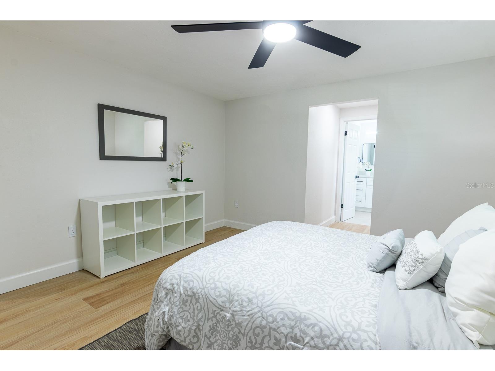 420 Archibald Avenue Sarasota FL 34243 A4687979 image17