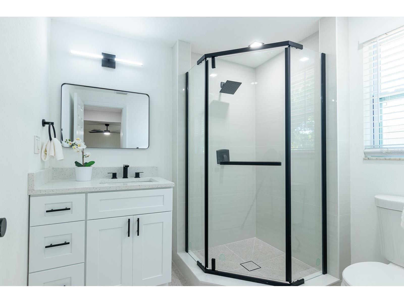 420 Archibald Avenue Sarasota FL 34243 A4687979 image20