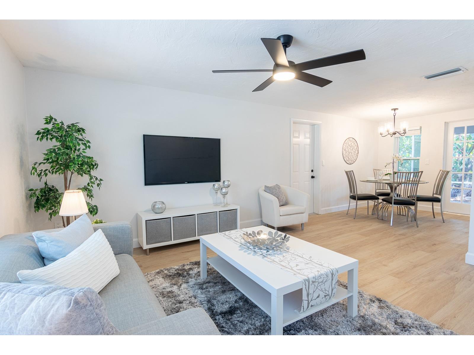 420 Archibald Avenue Sarasota FL 34243 A4687979 image7