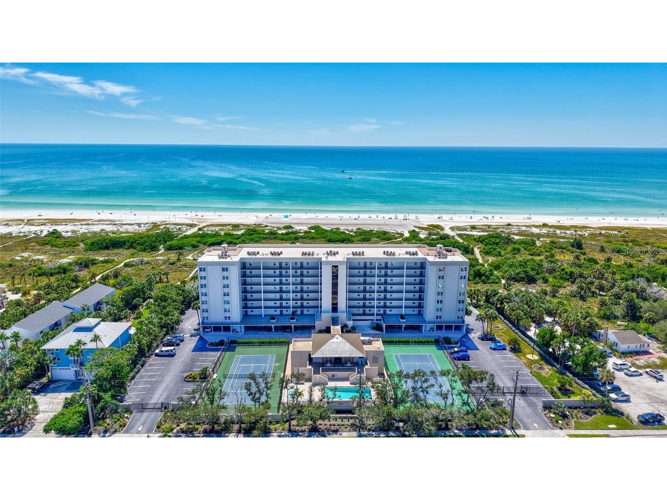 420 Beach Road #203 Sarasota FL 34242 A4631493 image1