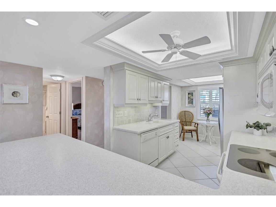 420 Beach Road #203 Sarasota FL 34242 A4631493 image28