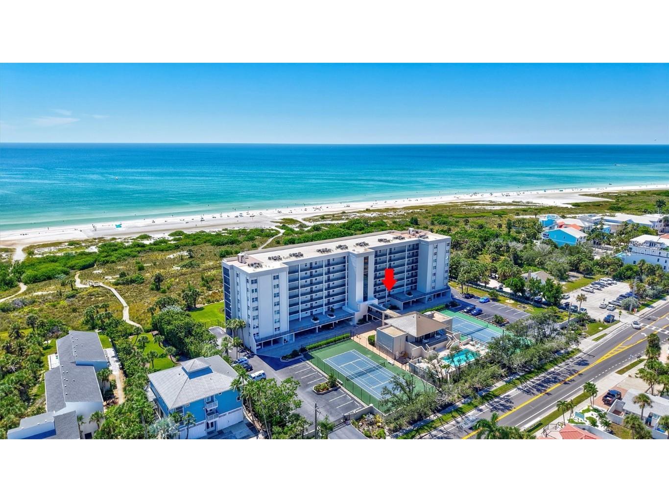 420 Beach Road #203 Sarasota FL 34242 A4631493 image3