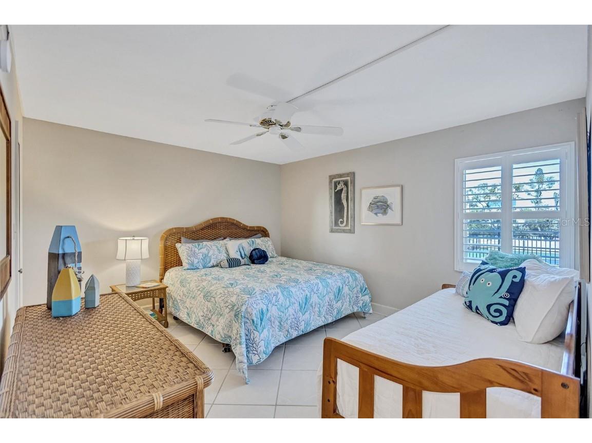 420 Beach Road #203 Sarasota FL 34242 A4631493 image40