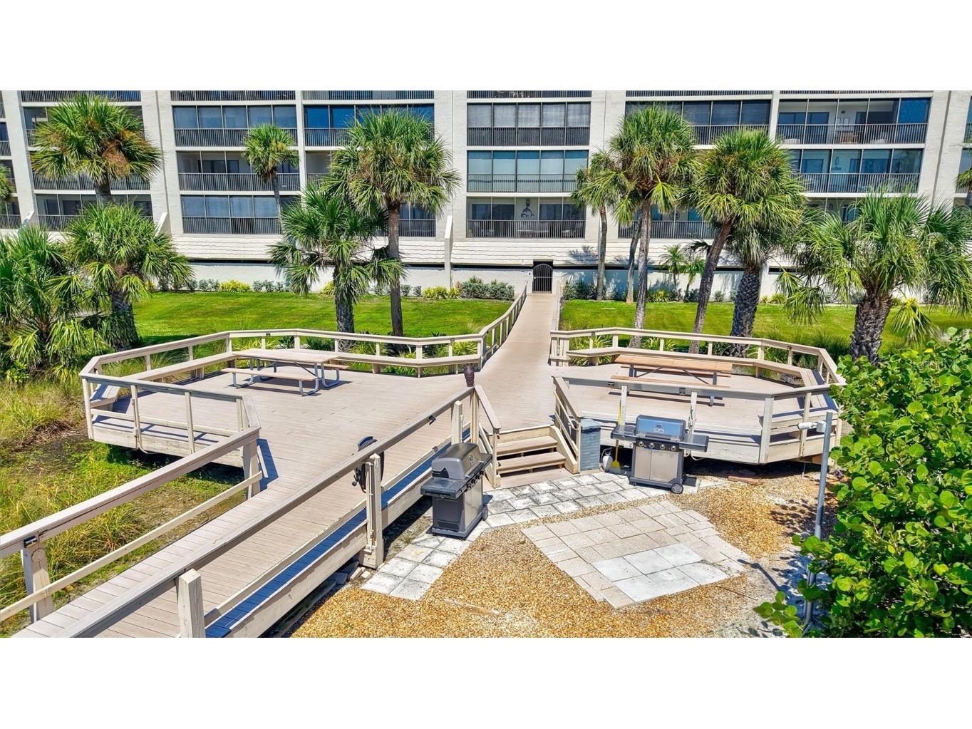420 Beach Road #203 Sarasota FL 34242 A4631493 image49