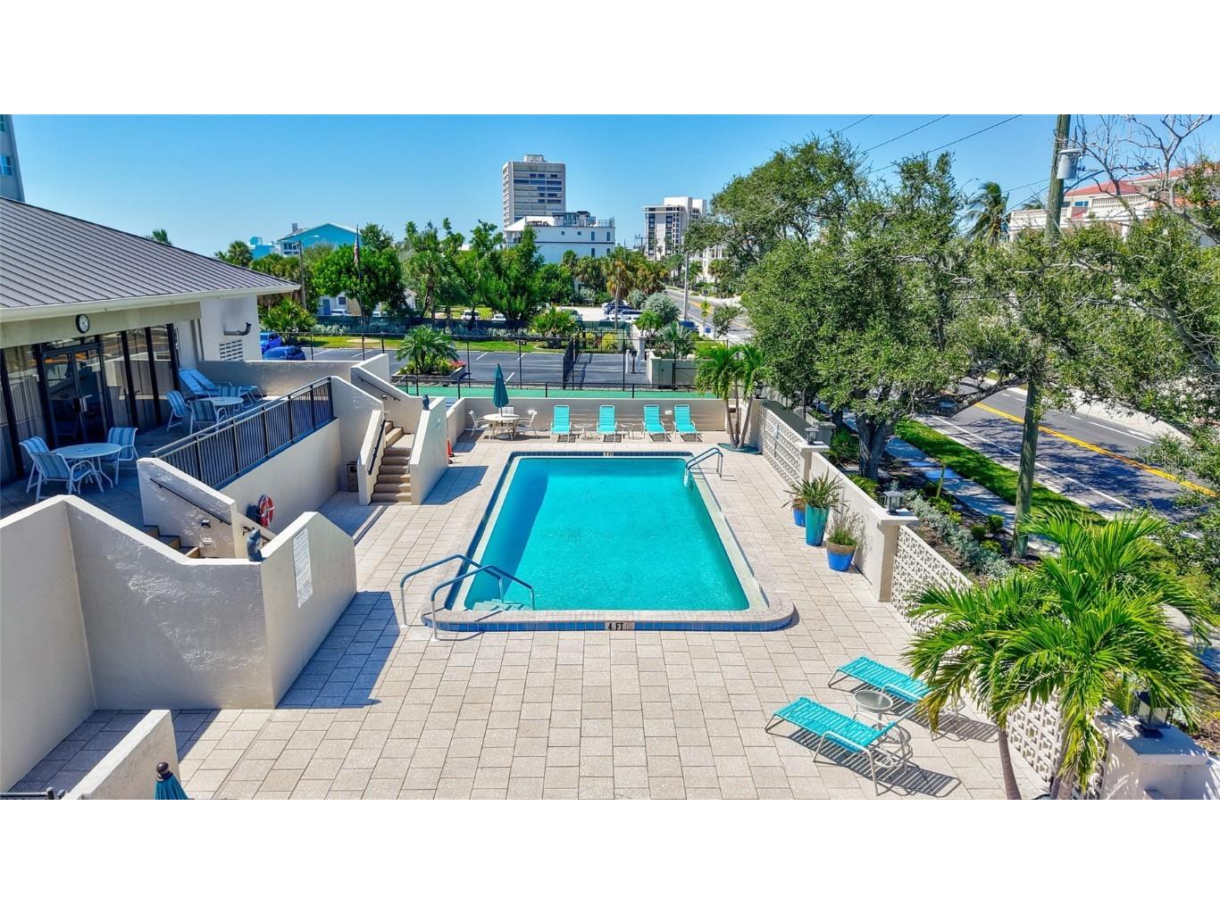 420 Beach Road #203 Sarasota FL 34242 A4631493 image68