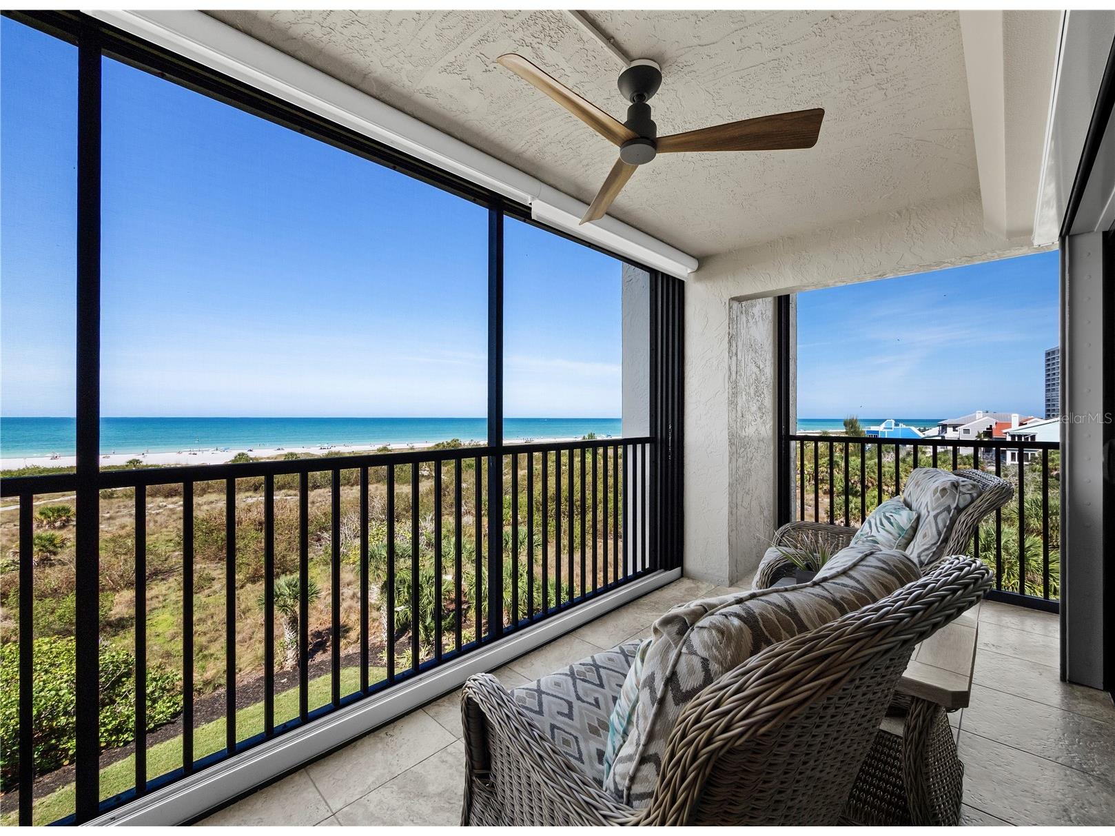 420 Beach Road #502 Sarasota FL 34242 A4696888 image14