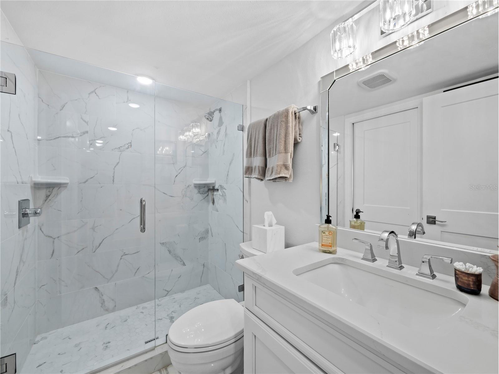 420 Beach Road #502 Sarasota FL 34242 A4696888 image24