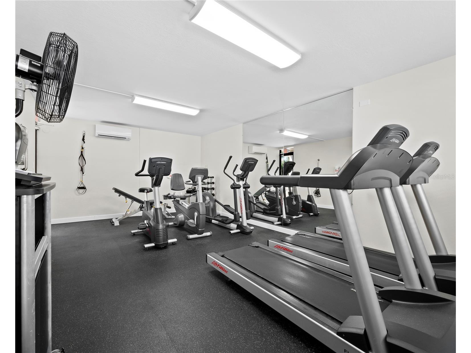 420 Beach Road #502 Sarasota FL 34242 A4696888 image32