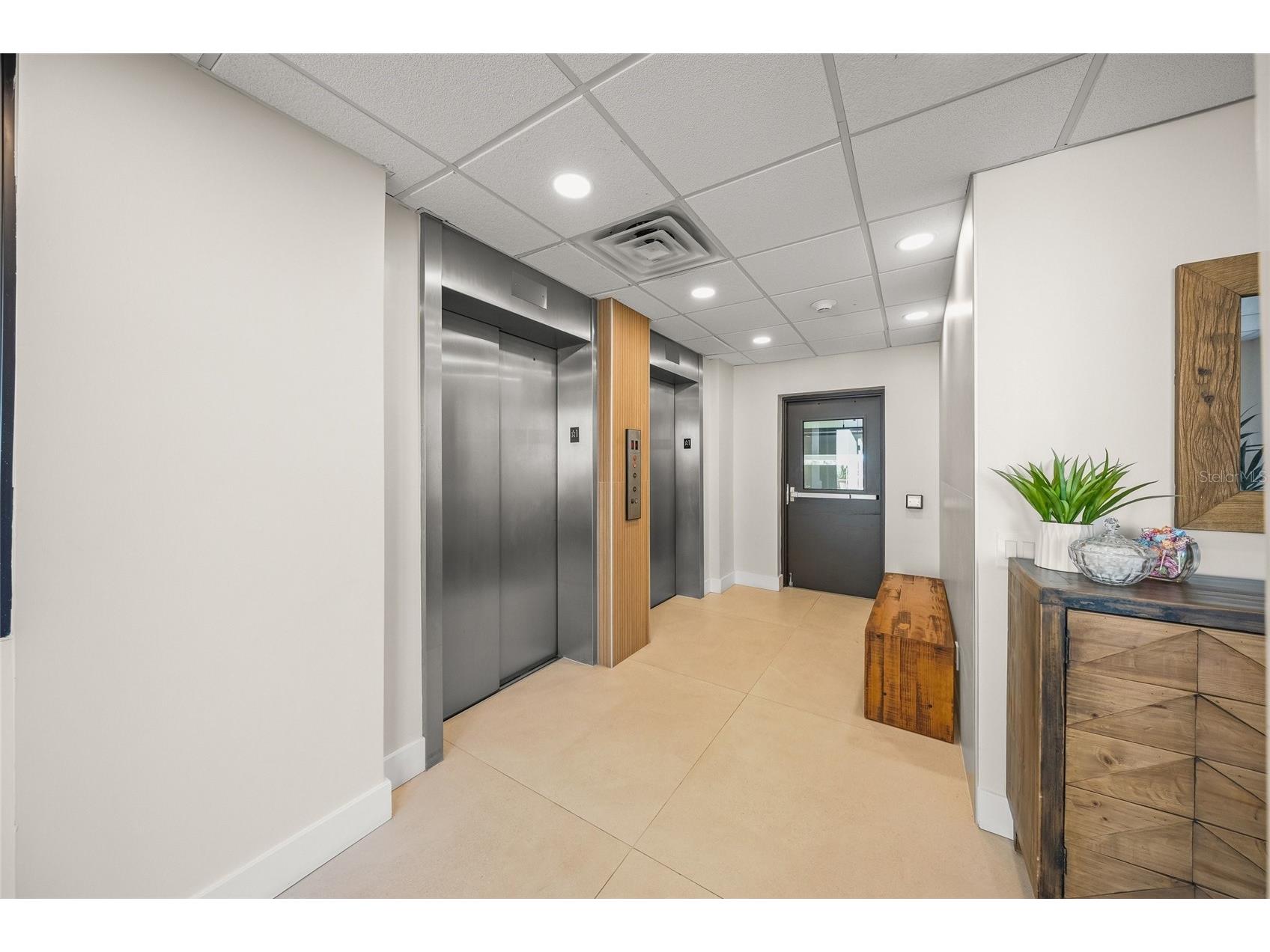 420 Beach Road #606 Sarasota FL 34242 - GULF OF MEXICO A4683822 image42