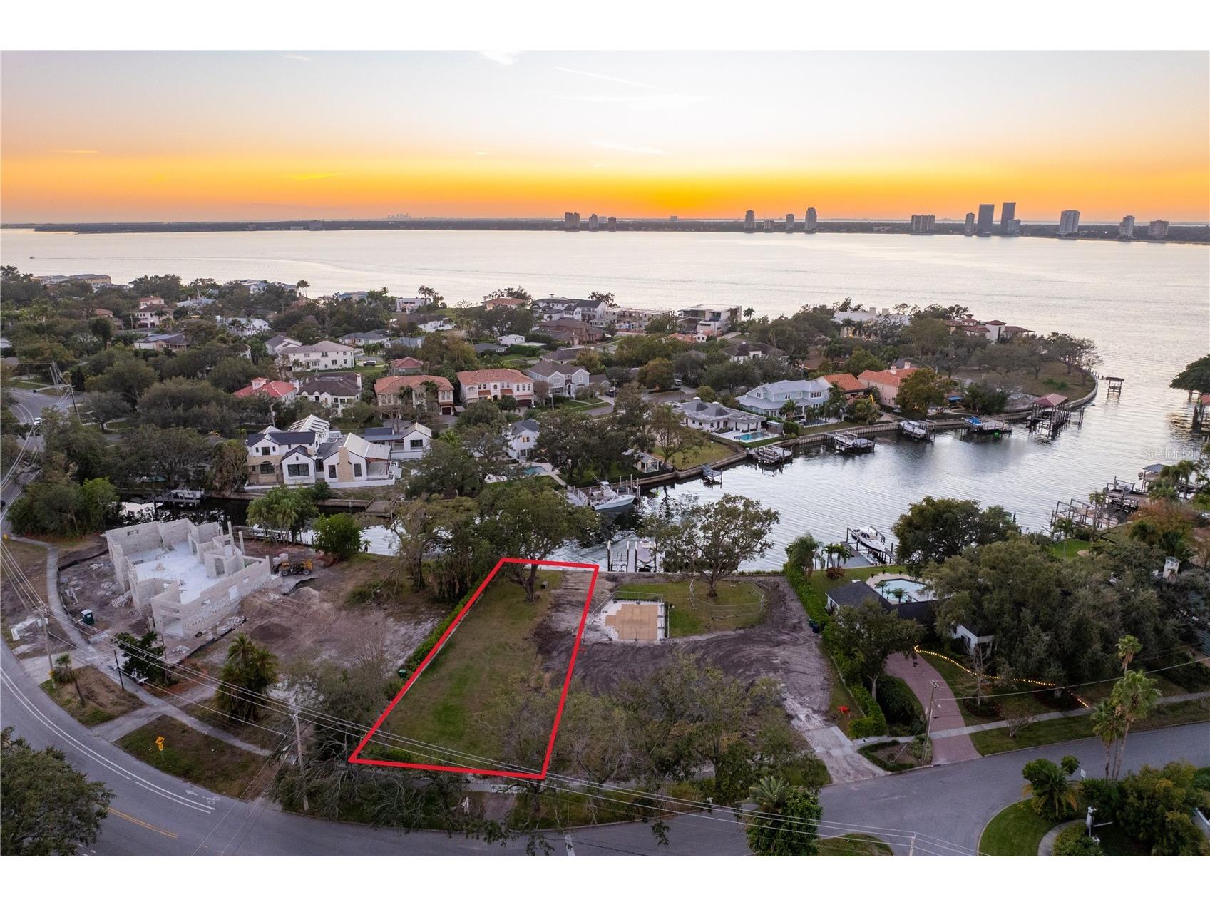420 Blanca Avenue Tampa FL 33606 TB8446109 image1