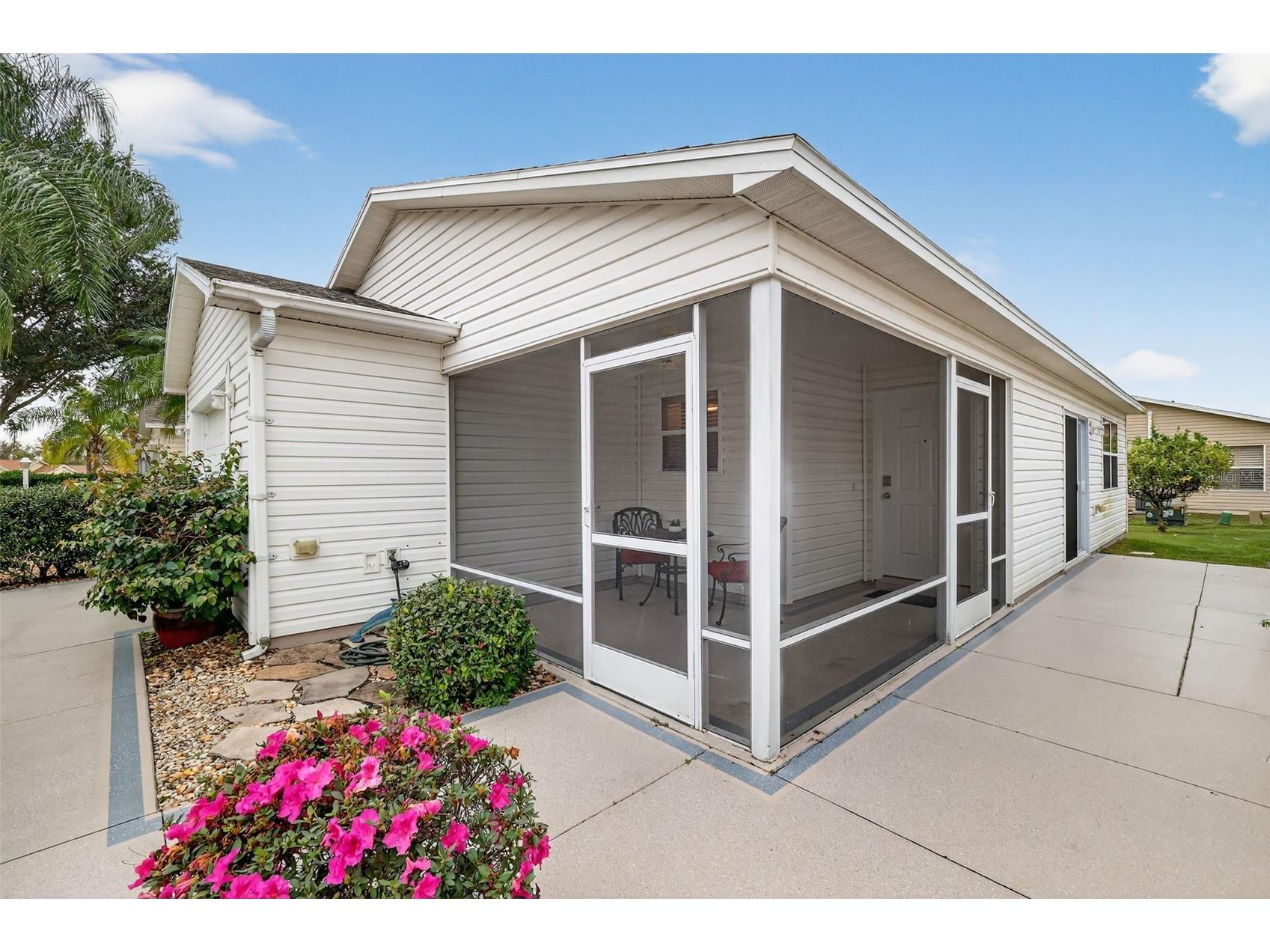 420 Canterbury Court The Villages FL 32162 G5104296 image2