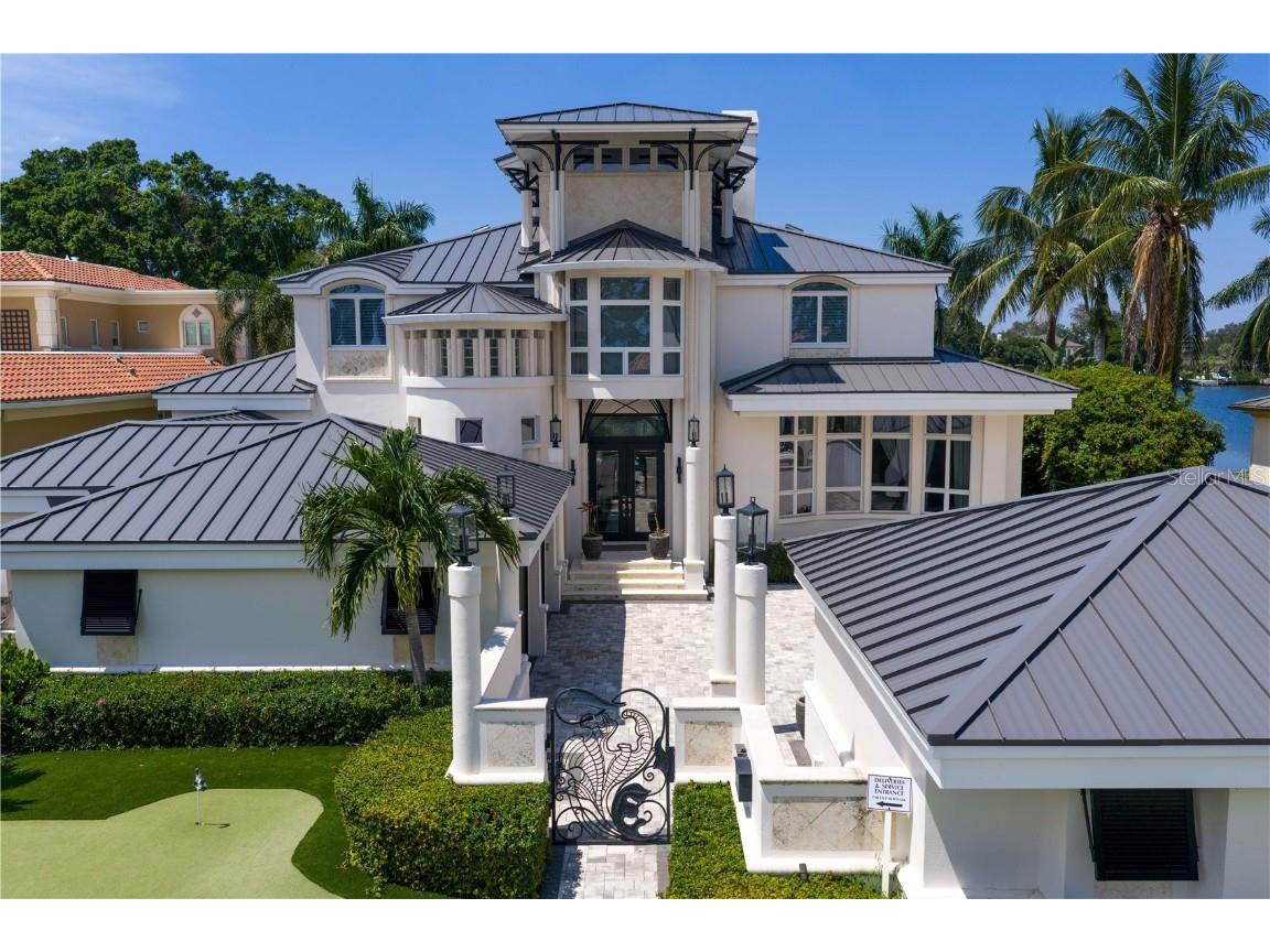 420 Coffee Pot Riviera NE Saint Petersburg FL 33704 - COFFEE POT BAYOU U8248639 image1