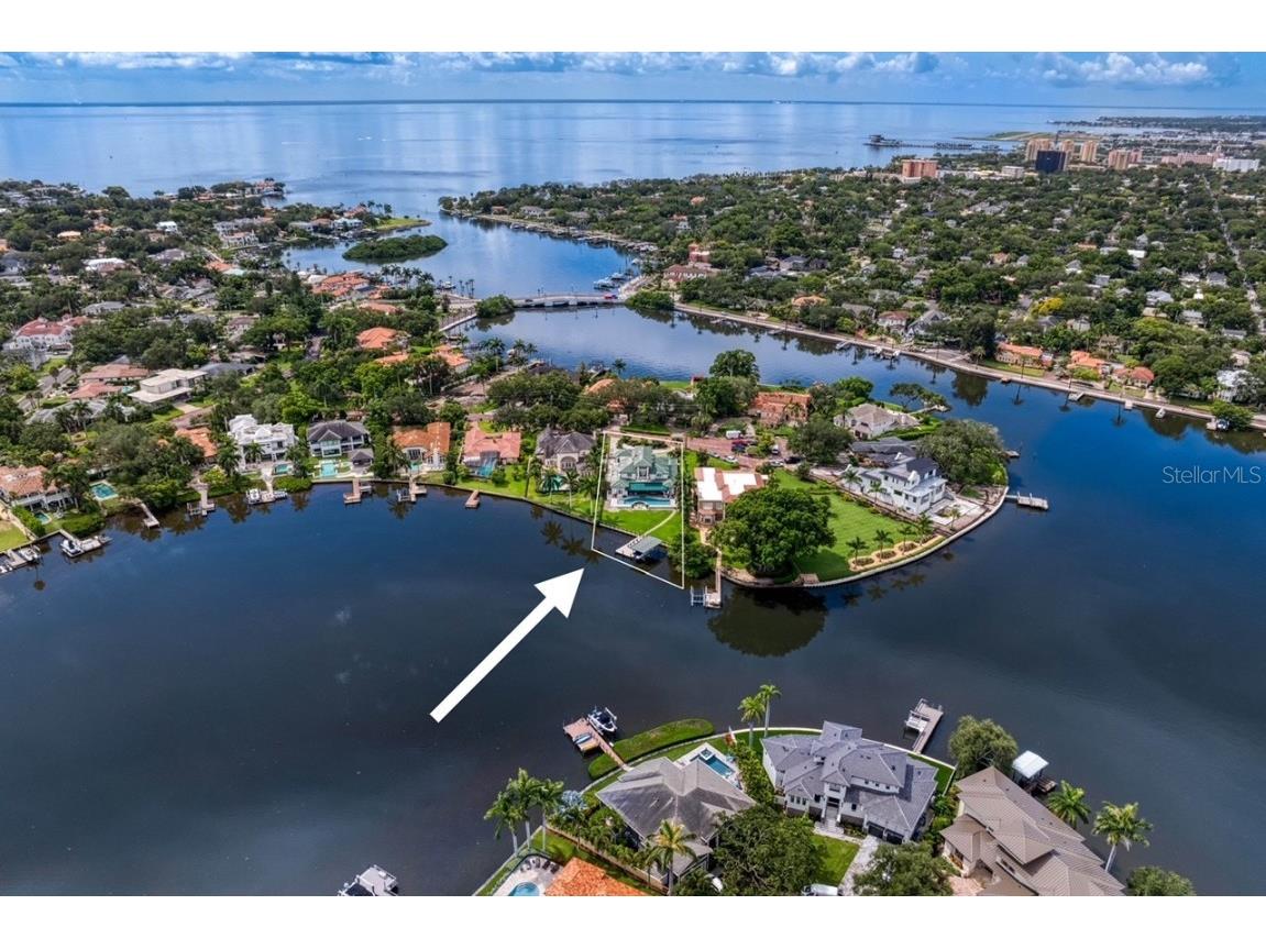 420 Coffee Pot Riviera NE Saint Petersburg FL 33704 - COFFEE POT BAYOU U8248639 image3