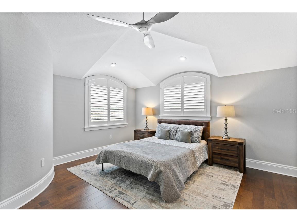 420 Coffee Pot Riviera NE Saint Petersburg FL 33704 - COFFEE POT BAYOU U8248639 image35