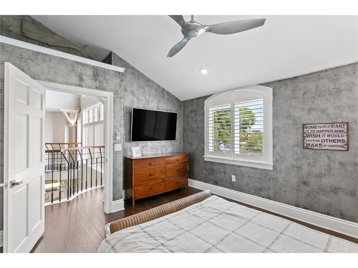 420 Coffee Pot Riviera NE Saint Petersburg FL 33704 - COFFEE POT BAYOU U8248639 image43