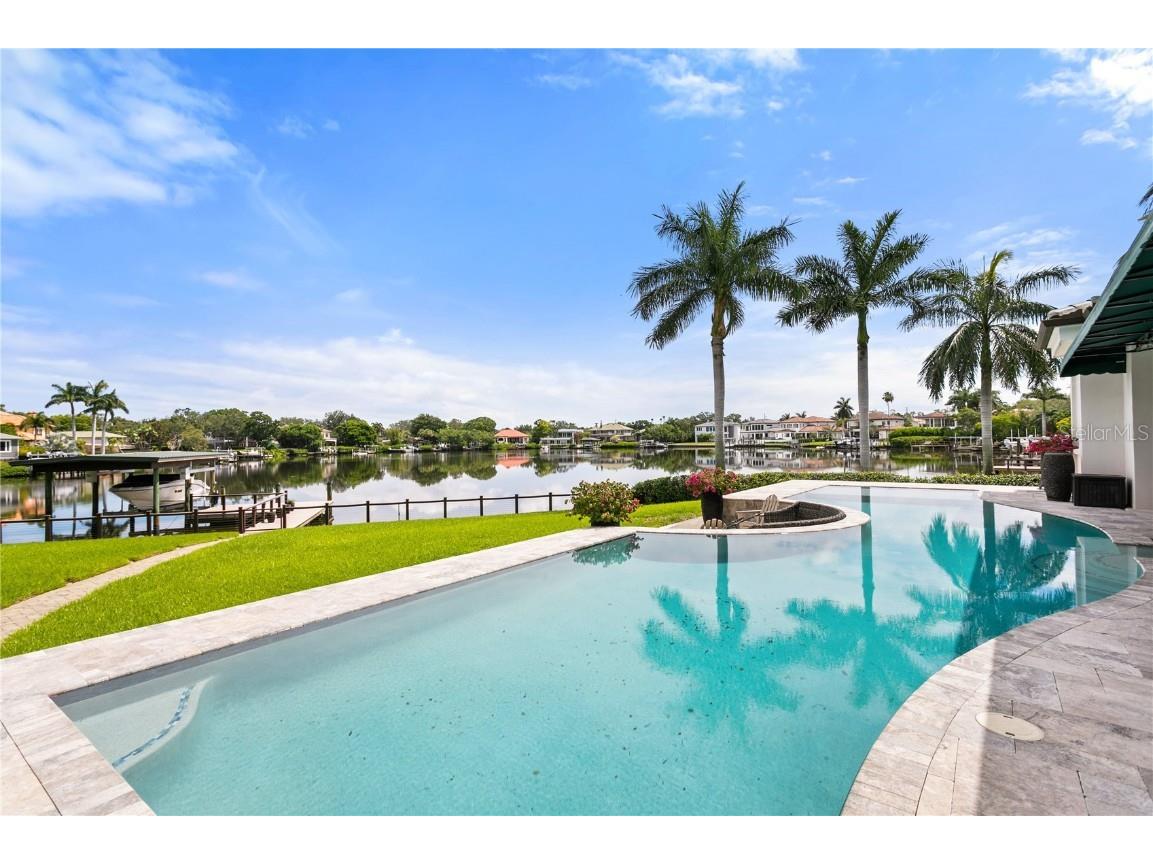 420 Coffee Pot Riviera NE Saint Petersburg FL 33704 - COFFEE POT BAYOU U8248639 image5