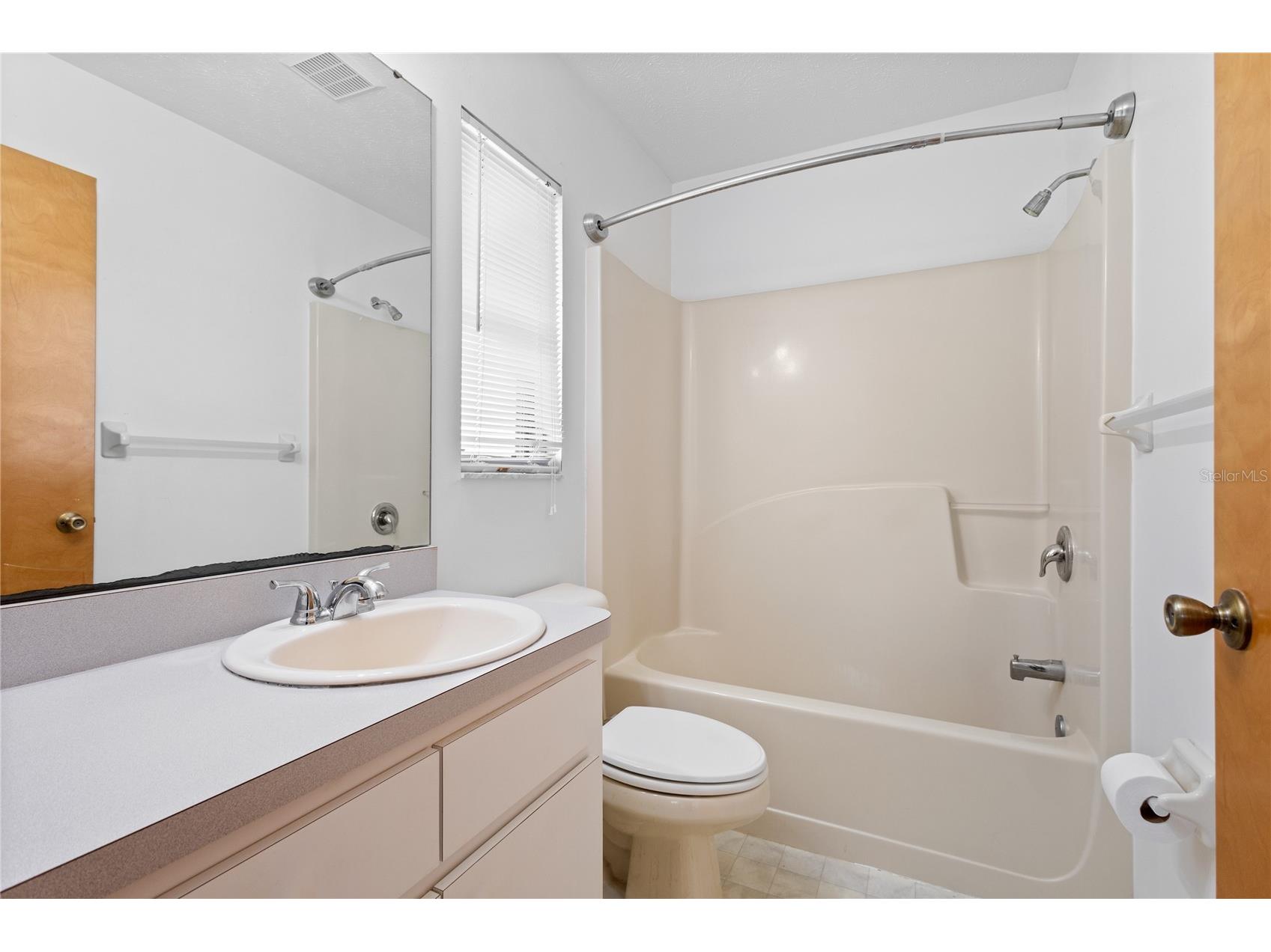 420 Duke Road Venice FL 34293 A4692524 image16