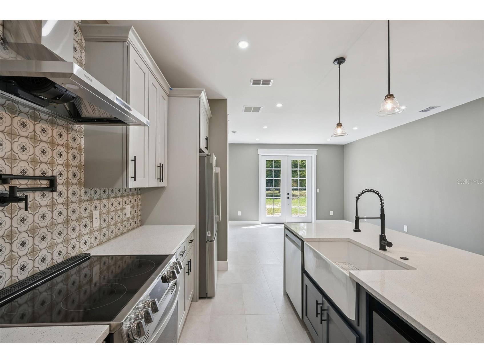 420 E 10th Street Apopka FL 32703 O6401303 image5