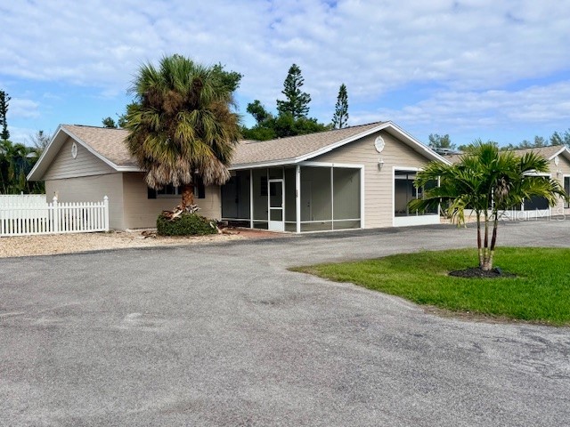 420 Firehouse Court #10 Longboat Key FL 34228 A4682770 image2