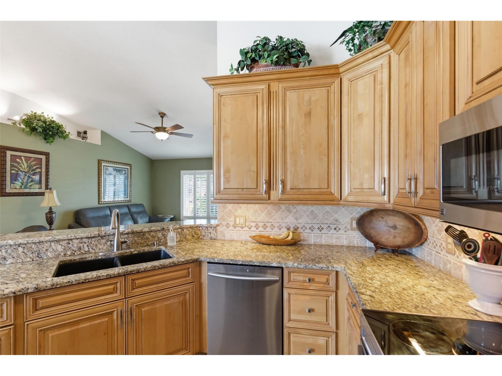 420 Garvin Street Punta Gorda FL 33950 - PILOT FISH BAYOU C7523199 image17