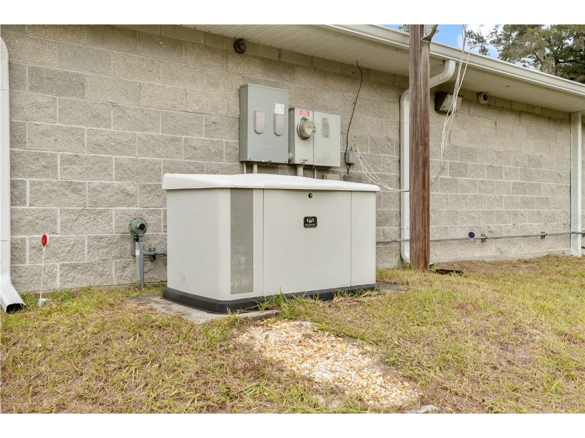 420 Glenwood Road Deland FL 32720 V4946063 image19