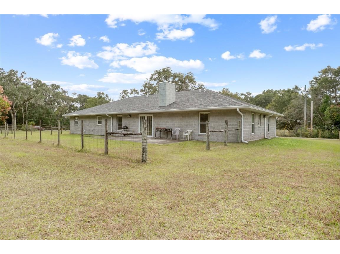 420 Glenwood Road Deland FL 32720 V4946063 image23