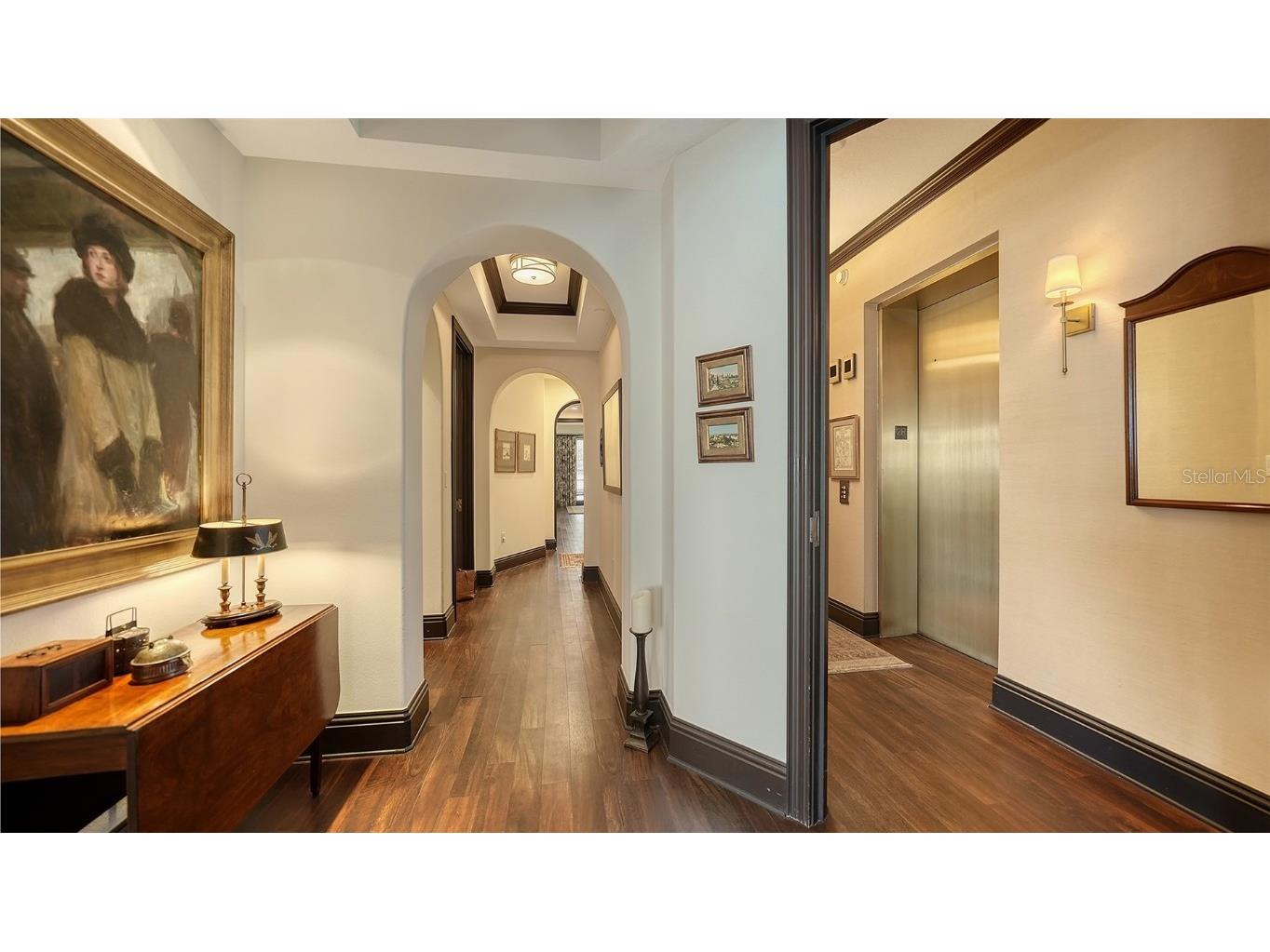 420 Golden Gate Point #200A Sarasota FL 34236 - SARASOTA BAY A4652440 image3