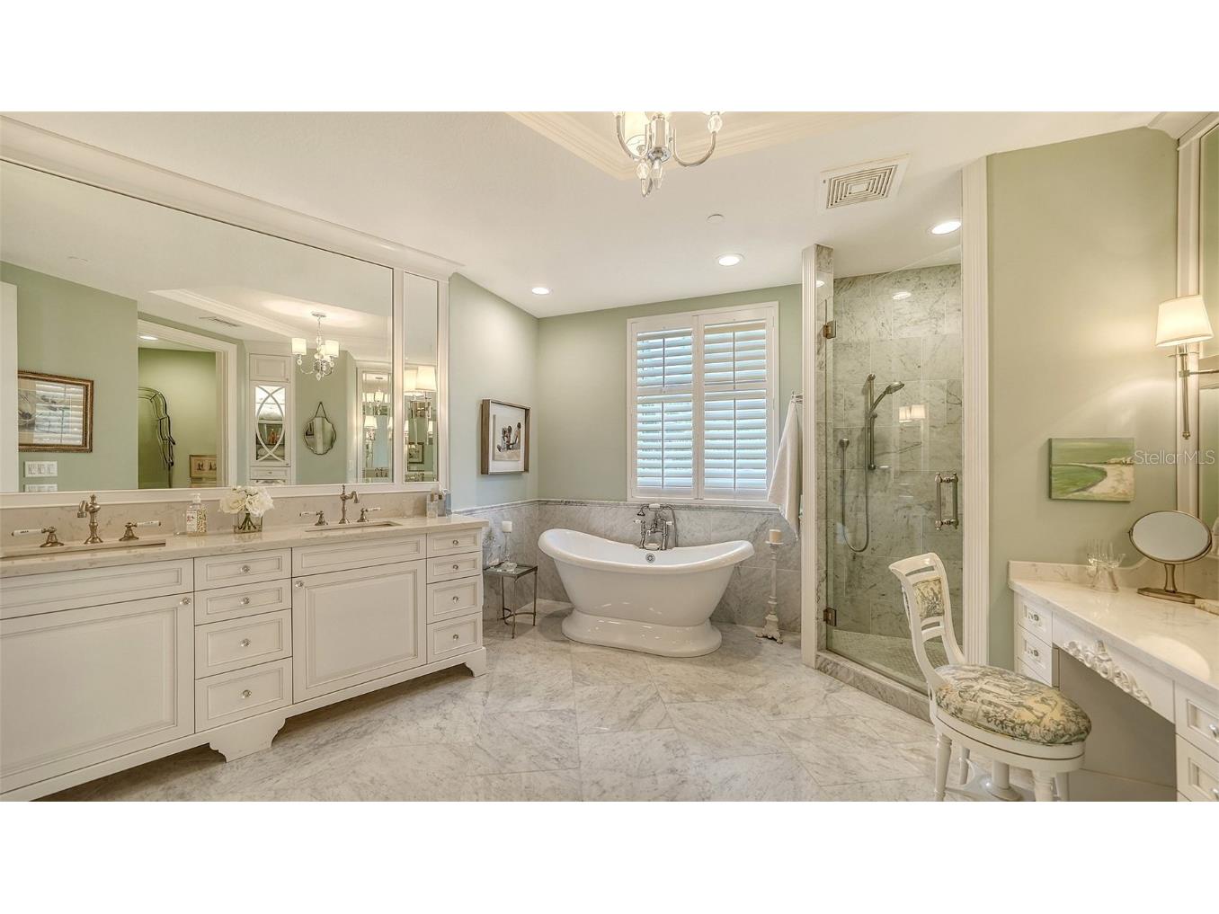 420 Golden Gate Point #200A Sarasota FL 34236 - SARASOTA BAY A4652440 image30