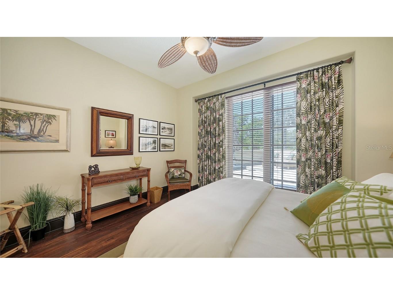 420 Golden Gate Point #200A Sarasota FL 34236 - SARASOTA BAY A4652440 image37