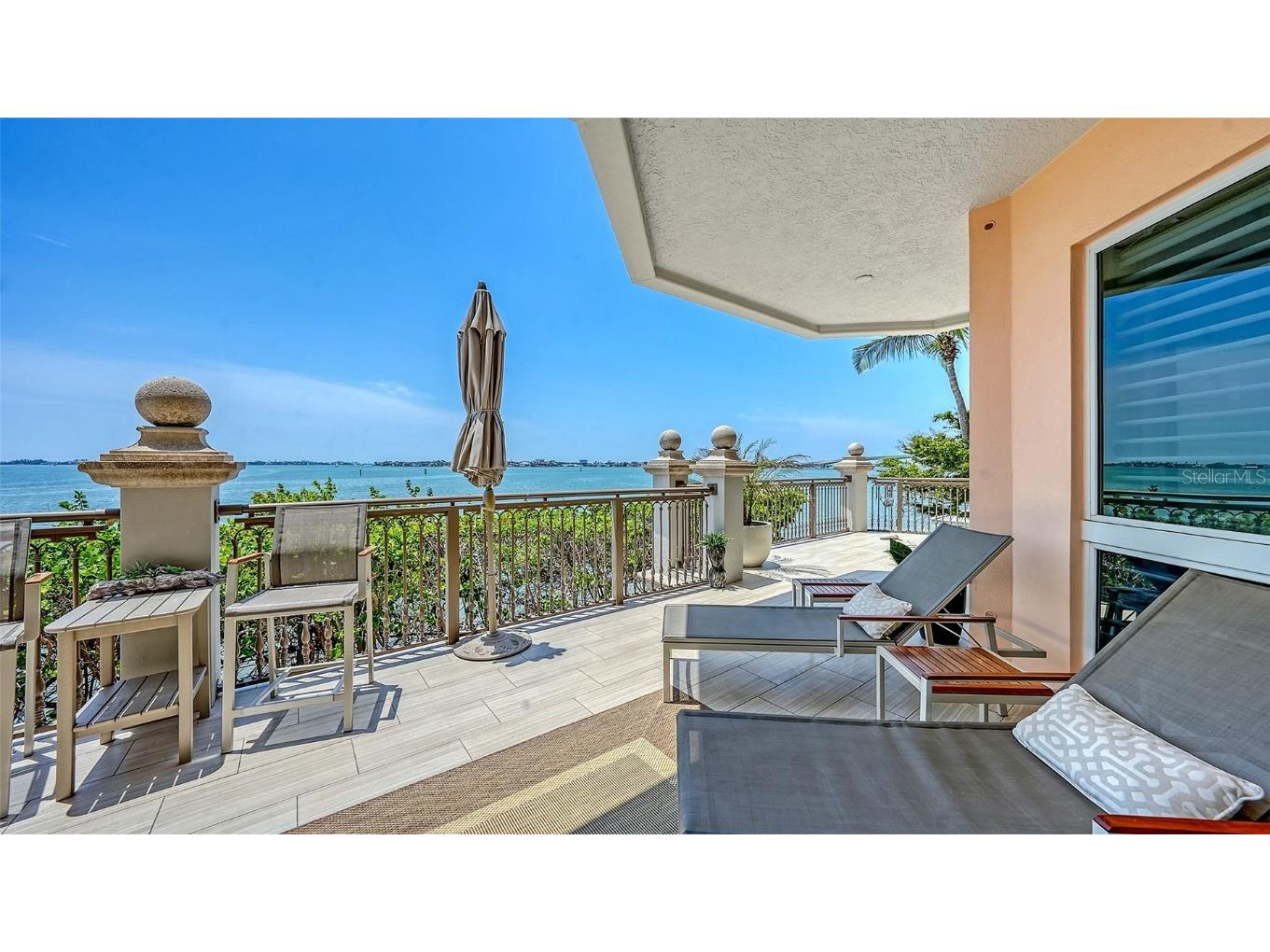 420 Golden Gate Point #200A Sarasota FL 34236 - SARASOTA BAY A4652440 image40