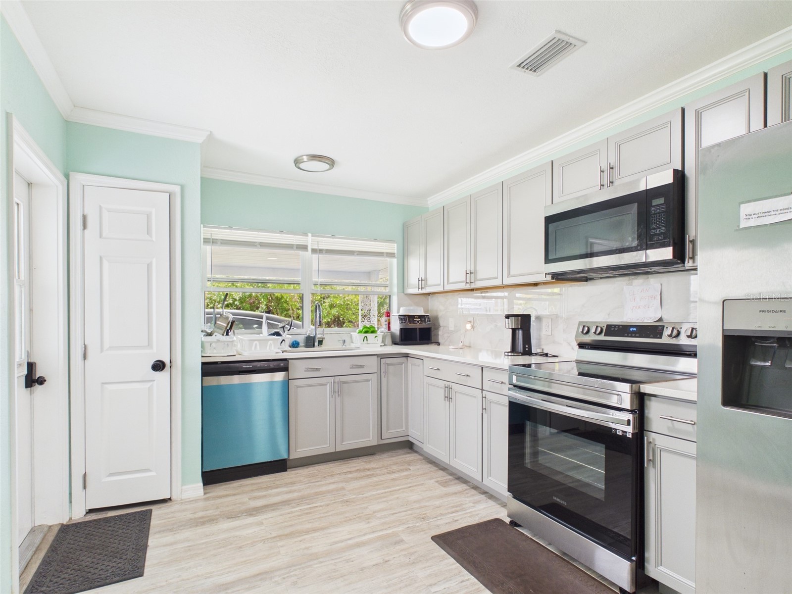 420 Greenwich Avenue NW Port Charlotte FL 33952 P4938308 image9