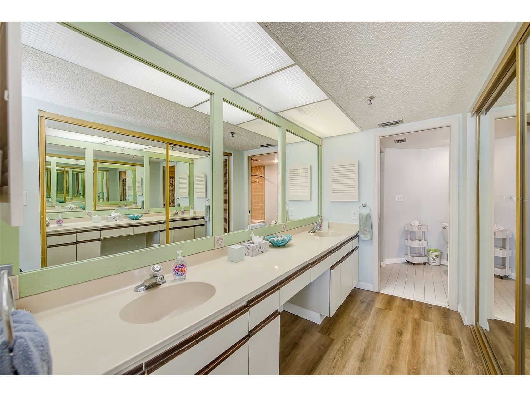 420 Gulf Boulevard #101 Indian Rocks Beach FL 33785 - GULF TB8523238 image24