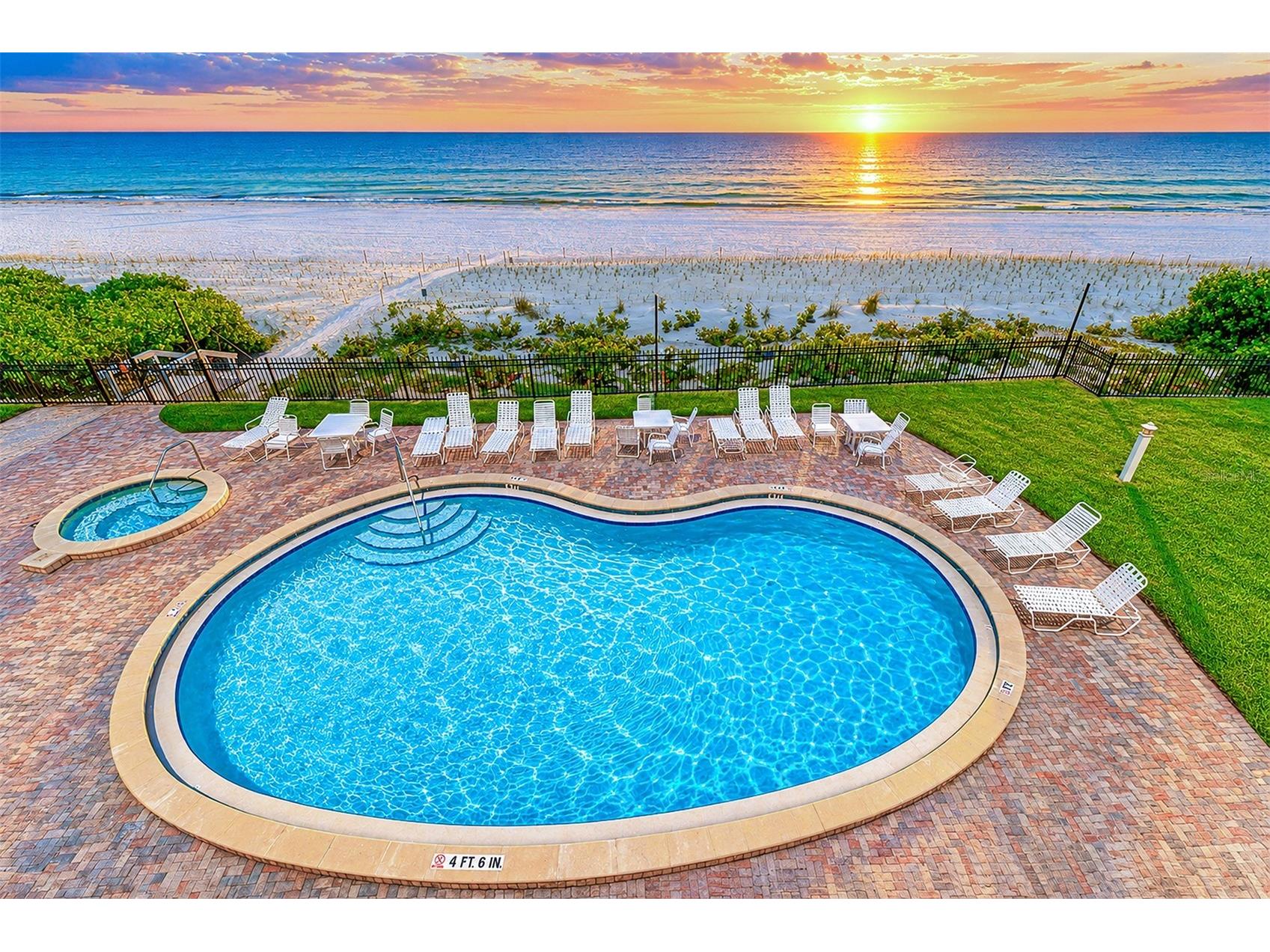 420 Gulf Boulevard #202 Indian Rocks Beach FL 33785 - GULF OF AMERICA TB8514751 image3