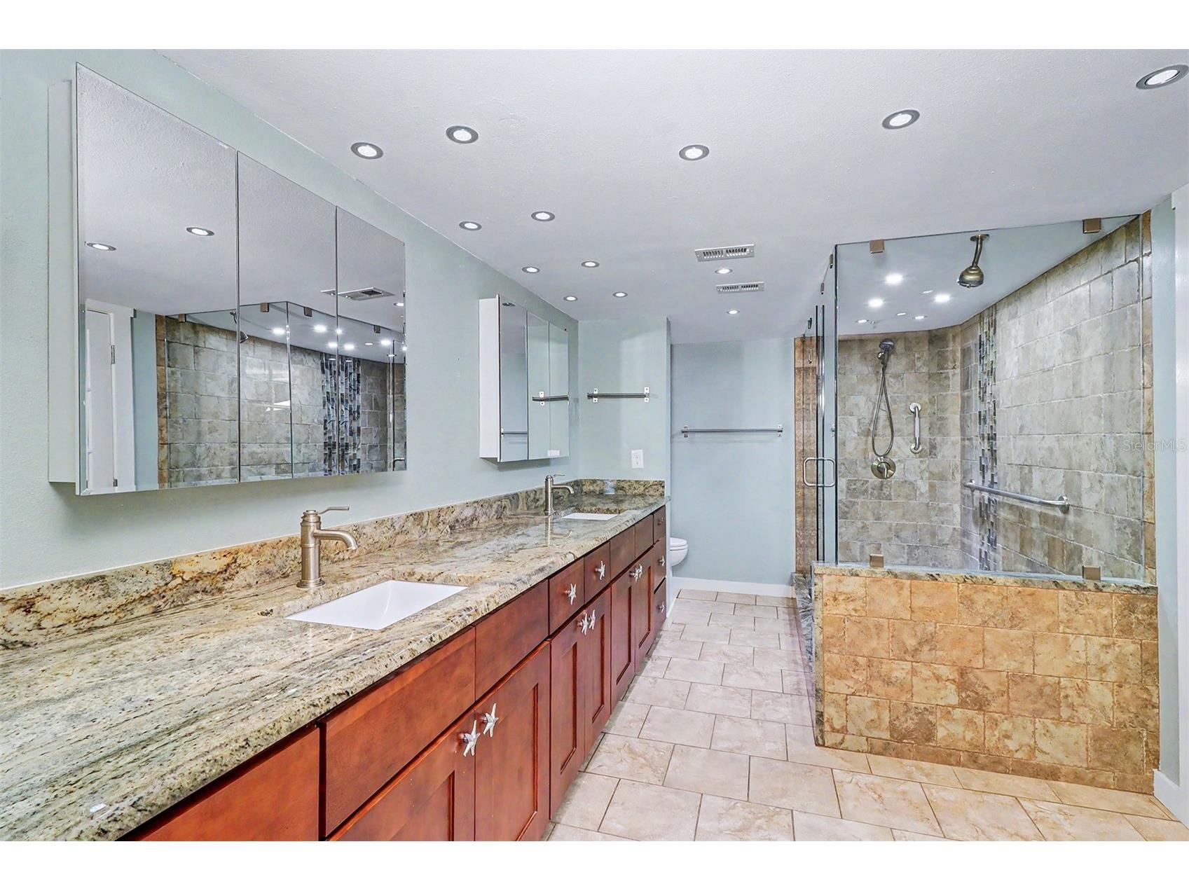 420 Gulf Boulevard #202 Indian Rocks Beach FL 33785 - GULF OF AMERICA TB8514751 image31