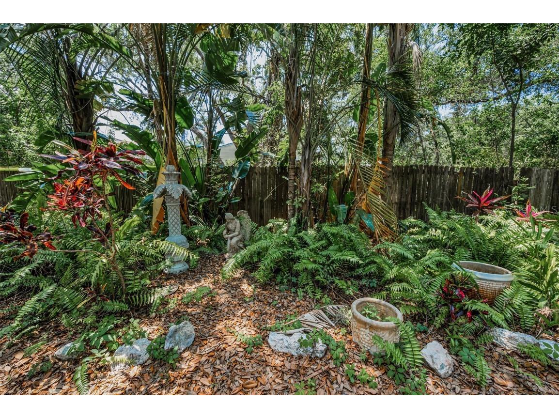 420 Hanby Street Crystal Beach FL 34681 TB8384267 image16