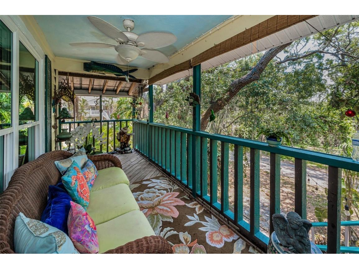 420 Hanby Street Crystal Beach FL 34681 TB8384267 image23