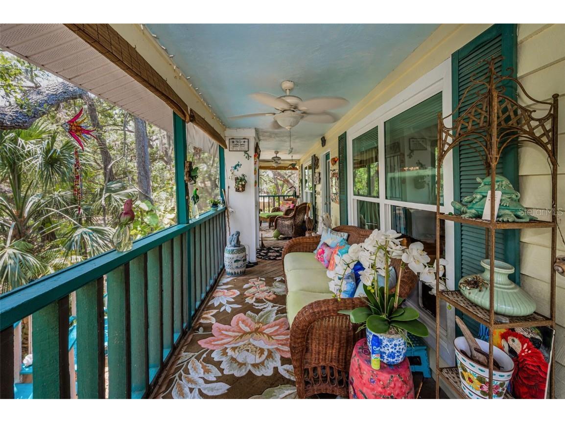 420 Hanby Street Crystal Beach FL 34681 TB8384267 image24