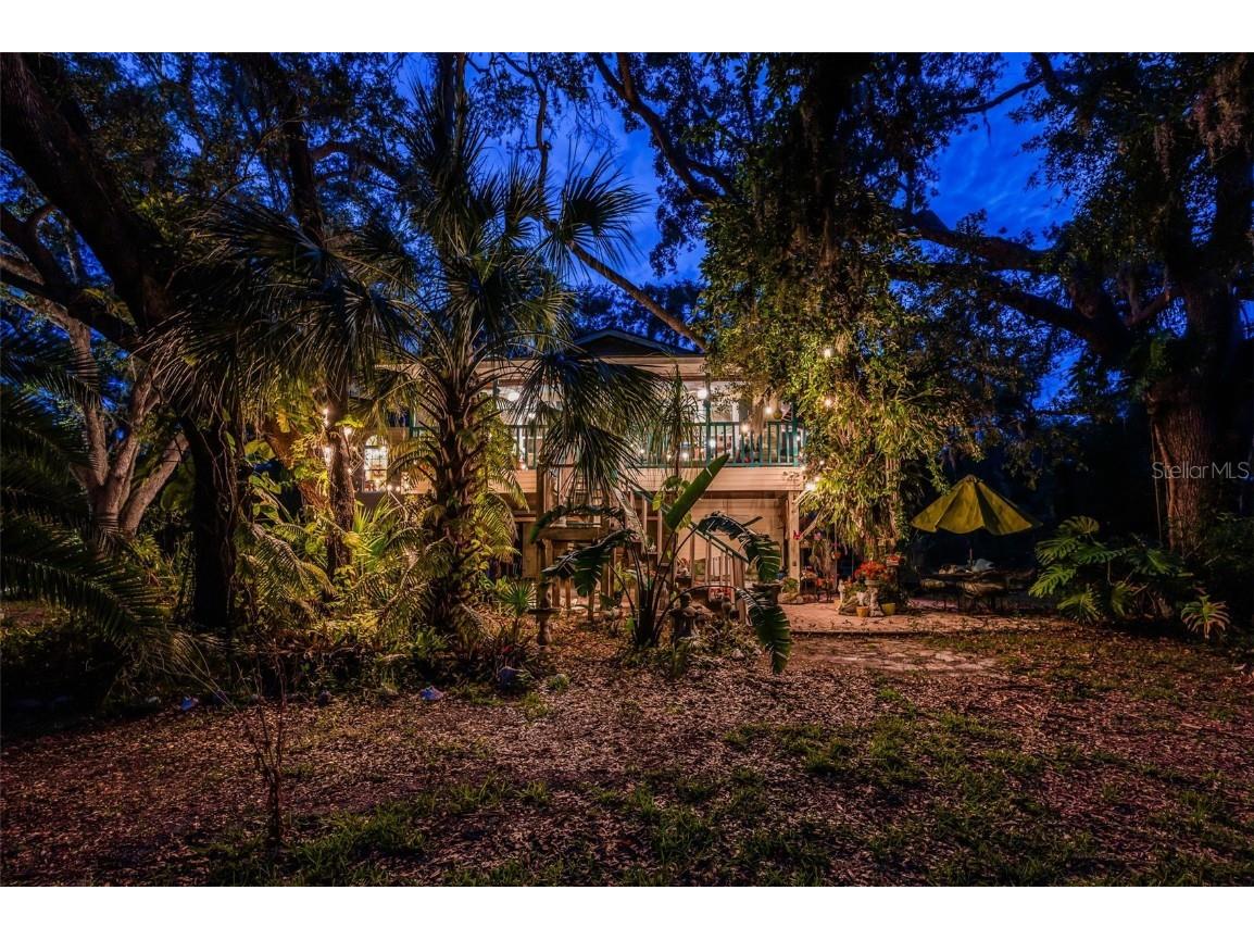 420 Hanby Street Crystal Beach FL 34681 TB8384267 image3